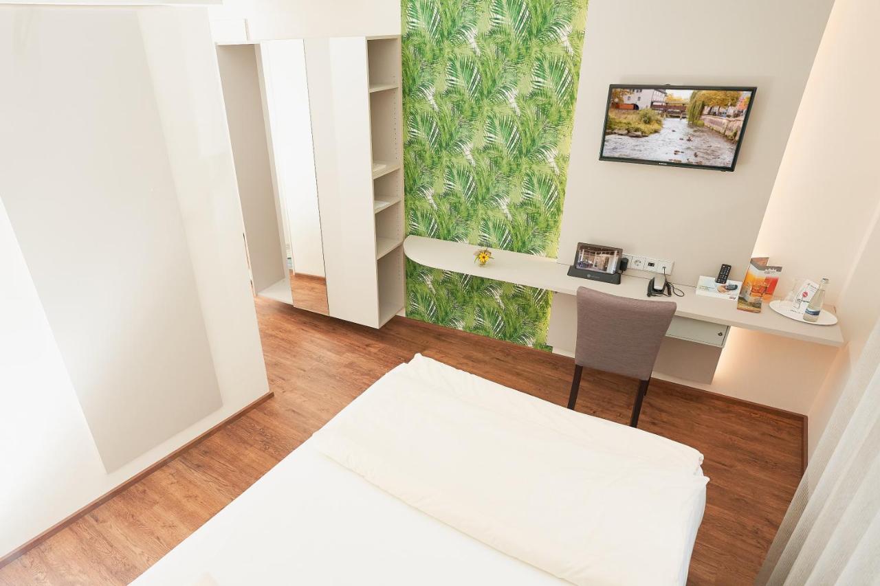 Stadthotel Engel Ettlingen Ngoại thất bức ảnh