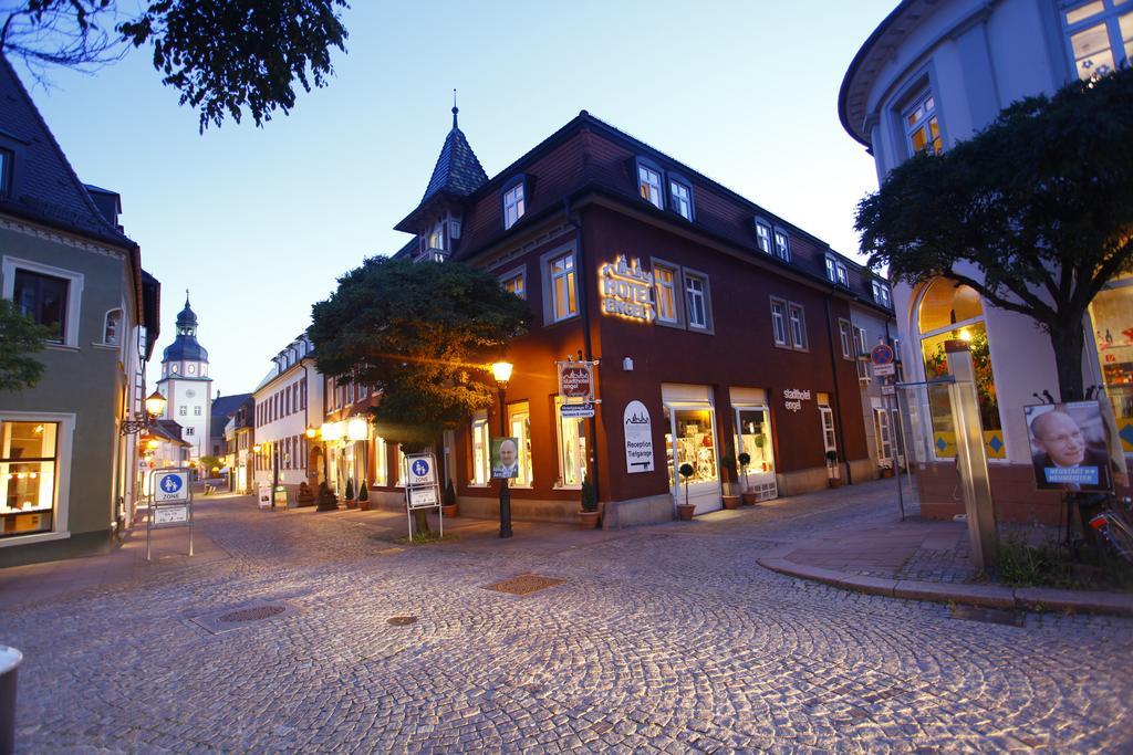 Stadthotel Engel Ettlingen Ngoại thất bức ảnh