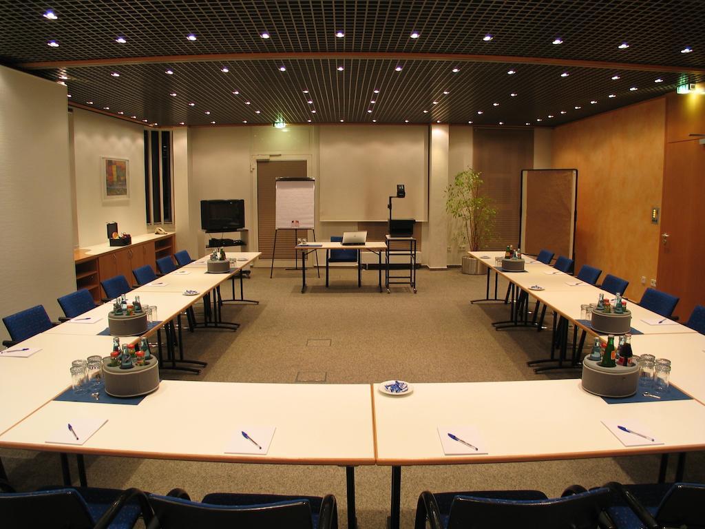 Stadthotel Engel Ettlingen Ngoại thất bức ảnh